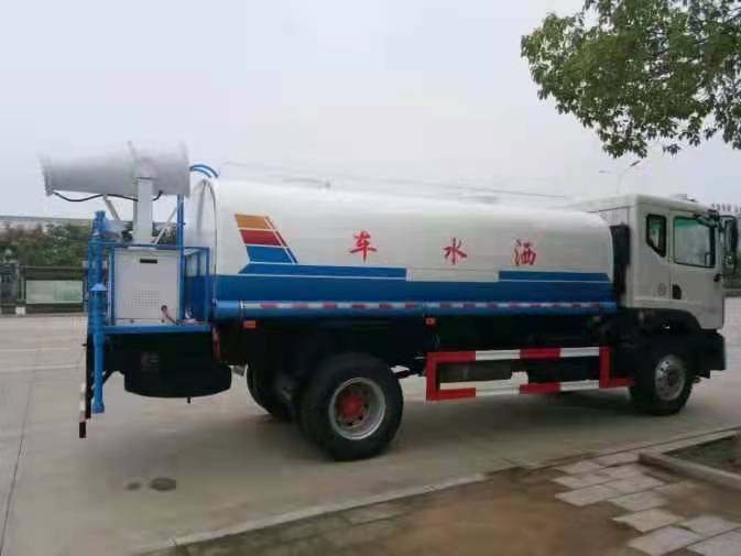 灑水車